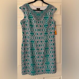 ILE New York Green Geometric Sheath Dress Size 12 NWT Stretch Work Career Church